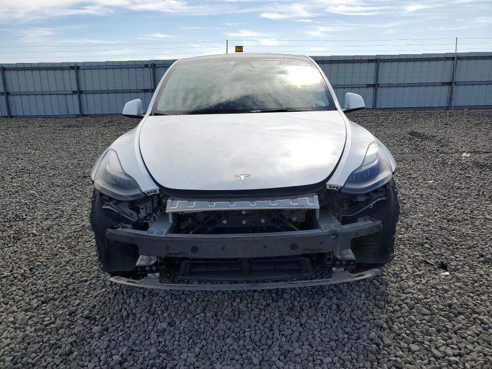 Zdjęcie 5 z aukcji – 2024 TESLA MODEL Y z VIN 7SAYGDEE7RA259139