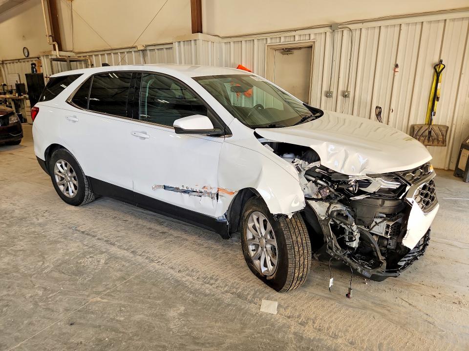 Photo 4 from auction – 2019 CHEVROLET EQUINOX with VIN 3GNAXTEV1KS613415