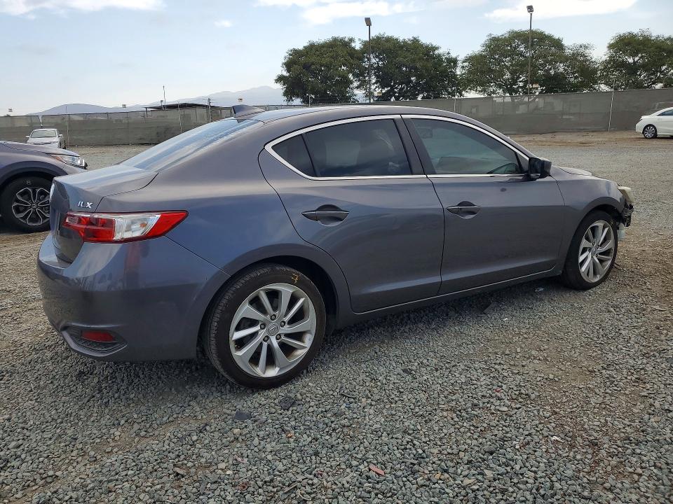 Photo 3 from auction – 2017 ACURA ILX with VIN 19UDE2F74HA001940