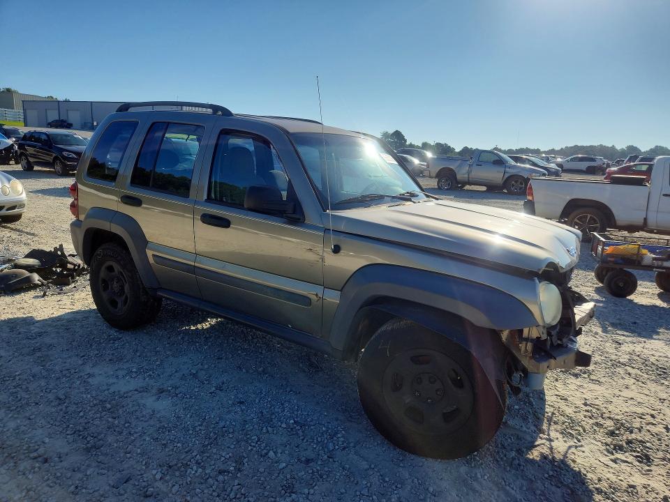 Photo 4 from auction – 2005 JEEP LIBERTY with VIN 1J4GK48K35W505146
