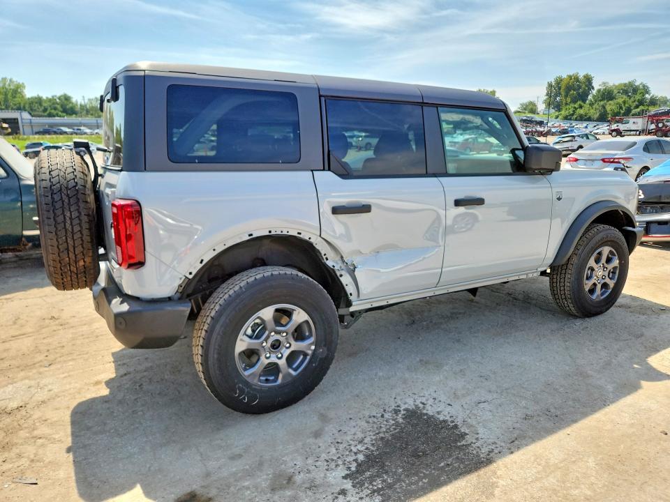 Photo 3 from auction – 2026 FORD BRONCO with VIN 1FMDE7BHXTLA97060