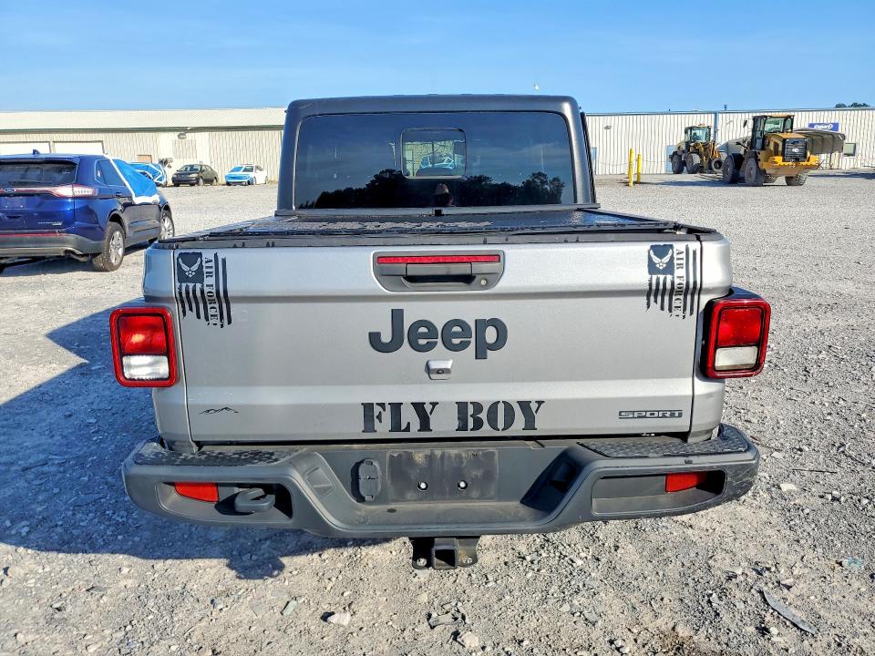 Photo 6 from auction – 2021 JEEP GLADIATOR with VIN 1C6HJTAG8ML502571
