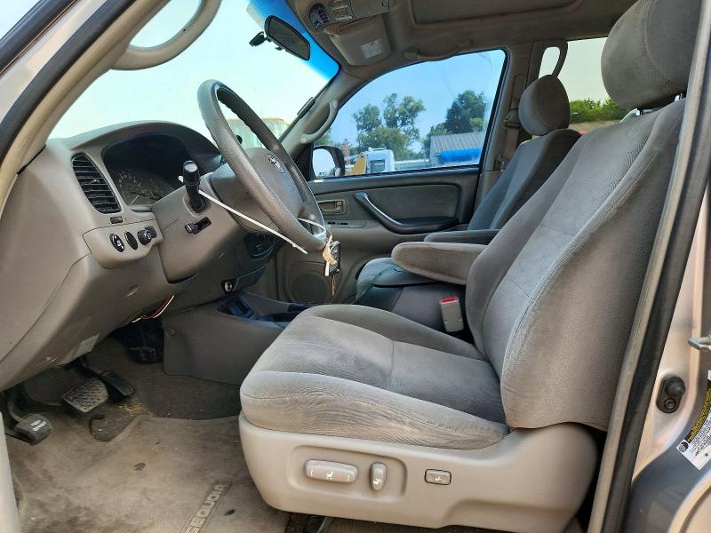 Photo 7 from auction – 2005 TOYOTA SEQUOIA with VIN 5TDZT34A35S259329