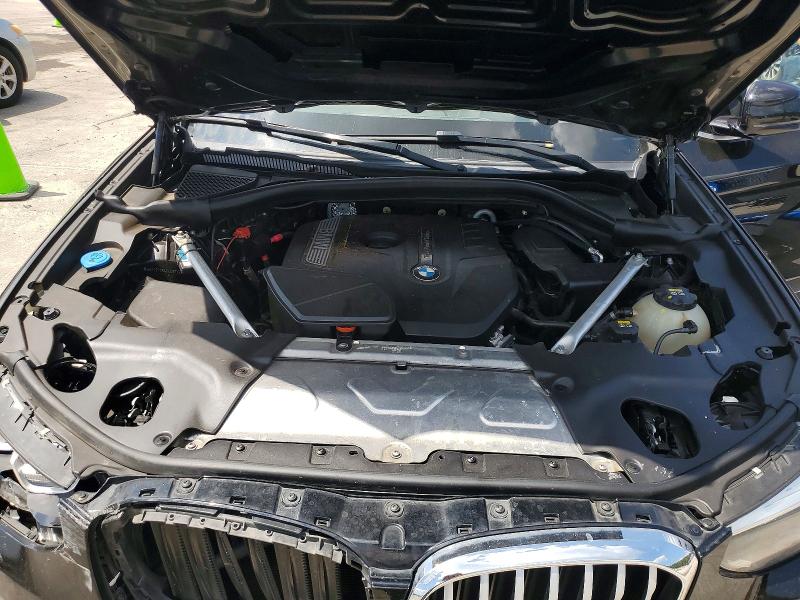 Photo 12 from auction – 2019 BMW X3 with VIN 5UXTR7C54KLE97320