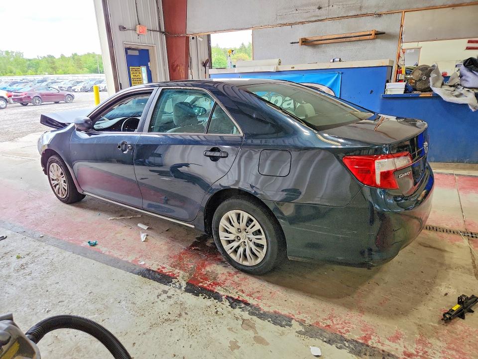Photo 2 from auction – 2013 TOYOTA CAMRY with VIN 4T1BF1FK2DU702191