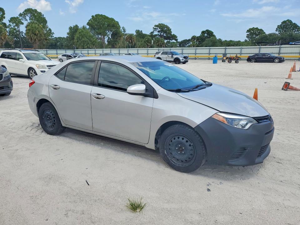 Photo 4 from auction – 2014 TOYOTA COROLLA with VIN 2T1BURHEXEC002949