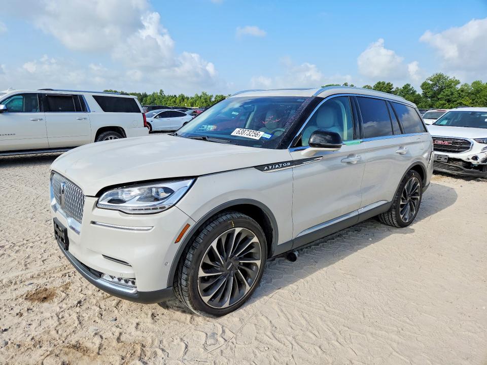 LINCOLN AVIATOR 2021 with VIN 5LM5J7XC7MGL13838 - Photo from auction