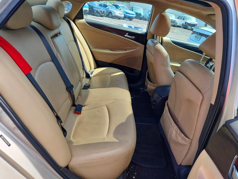 Photo 10 from auction – 2011 HYUNDAI SONATA with VIN 5NPEC4AC1BH203708