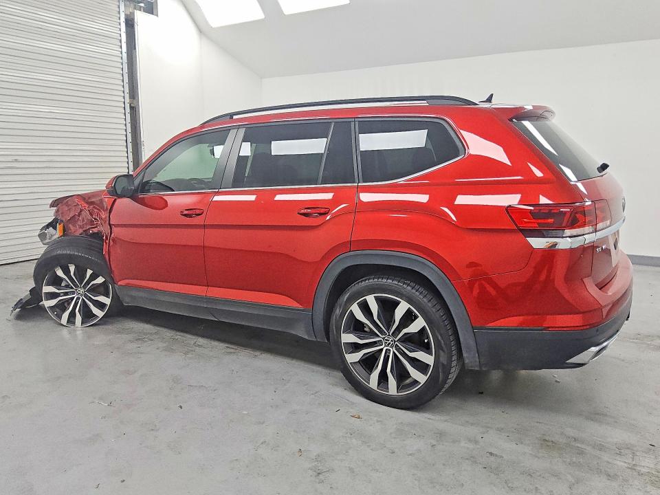 Photo 2 from auction – 2022 VOLKSWAGEN ATLAS with VIN 1V2KR2CA9NC560859