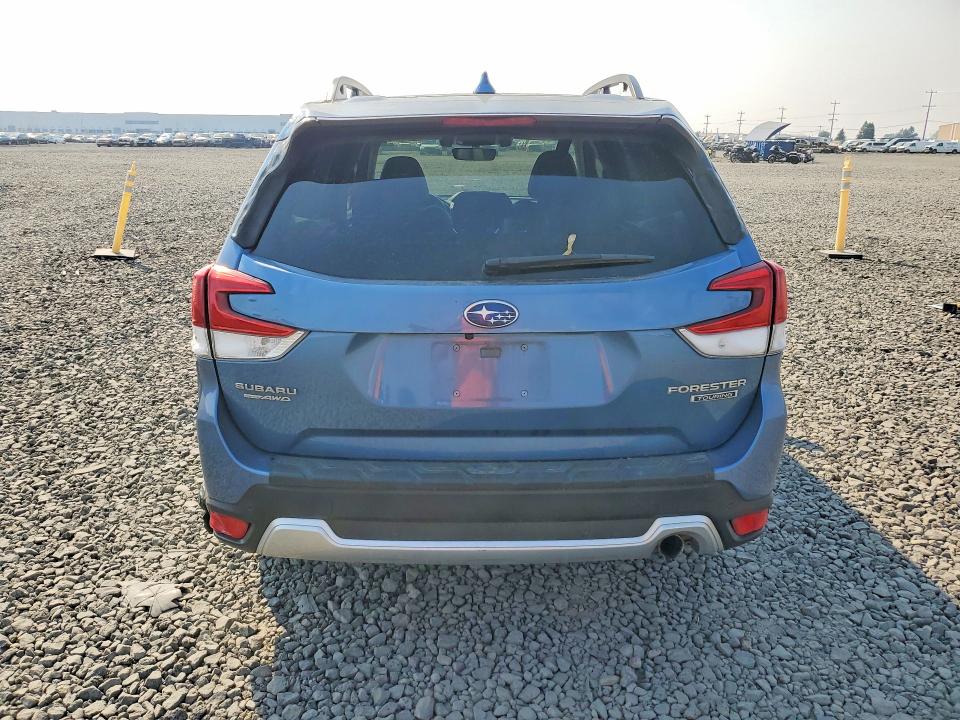 Photo 6 from auction – 2020 SUBARU FORESTER with VIN JF2SKAXC7LH457405