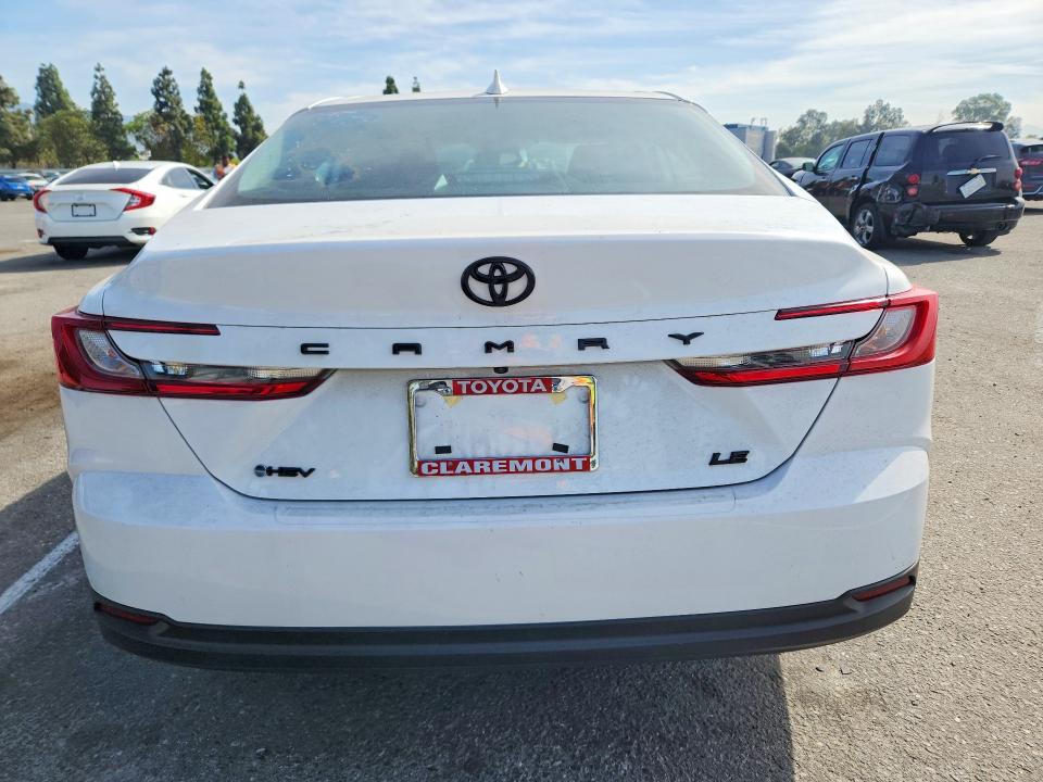 Photo 6 from auction – 2025 TOYOTA CAMRY with VIN 4T1DAACKXSU564795