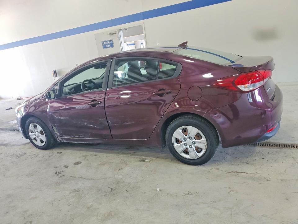 Photo 2 from auction – 2018 KIA FORTE with VIN 3KPFK4A78JE276362