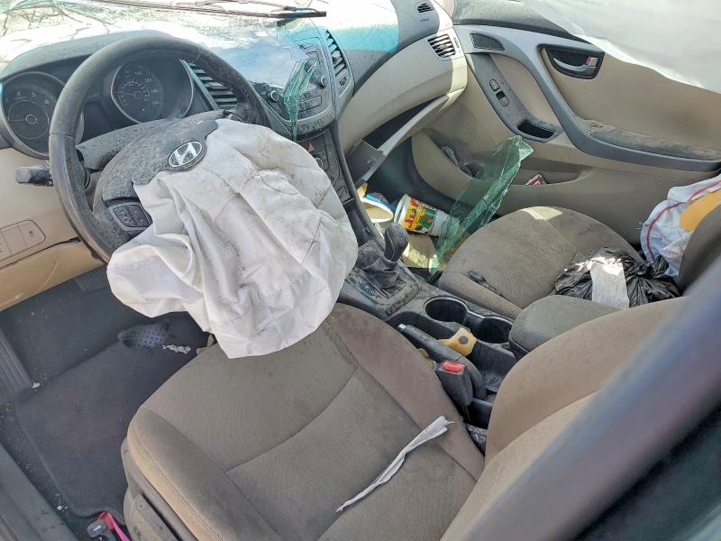 Photo 8 from auction – 2016 HYUNDAI ELANTRA with VIN 5NPDH4AE3GH788300