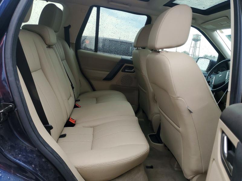 Photo 11 from auction – 2014 LAND ROVER LR2 with VIN SALFR2BG8EH410049