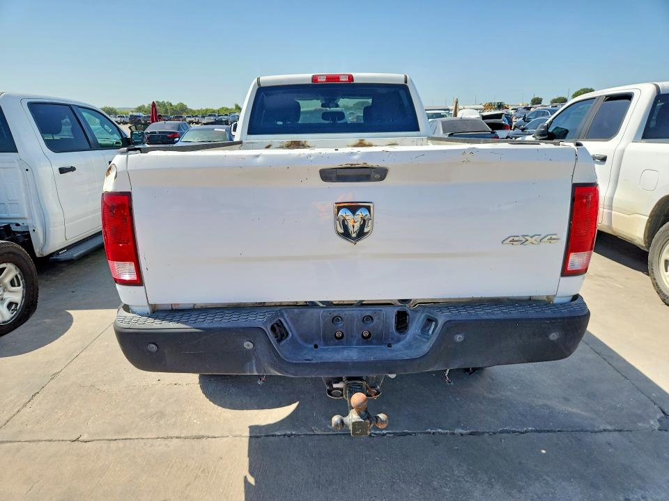 Photo 6 from auction – 2018 RAM 2500 with VIN 3C6UR5HLXJG364742