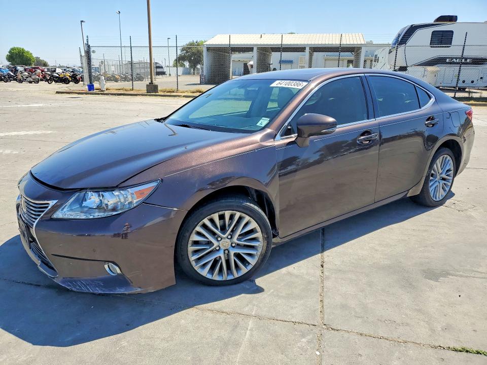LEXUS ES 2013 z numerem VIN JTHBK1GG8D2052559 - Zdjęcie z aukcji