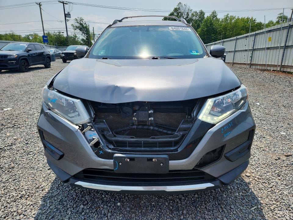 Photo 5 from auction – 2018 NISSAN ROGUE with VIN 5N1AT2MV8JC789037