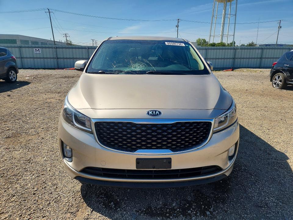 Photo 5 from auction – 2016 KIA SEDONA with VIN KNDMC5C12G6143663