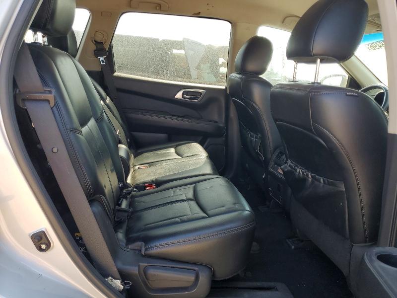 Photo 11 from auction – 2016 NISSAN PATHFINDER with VIN 5N1AR2MM7GC610047