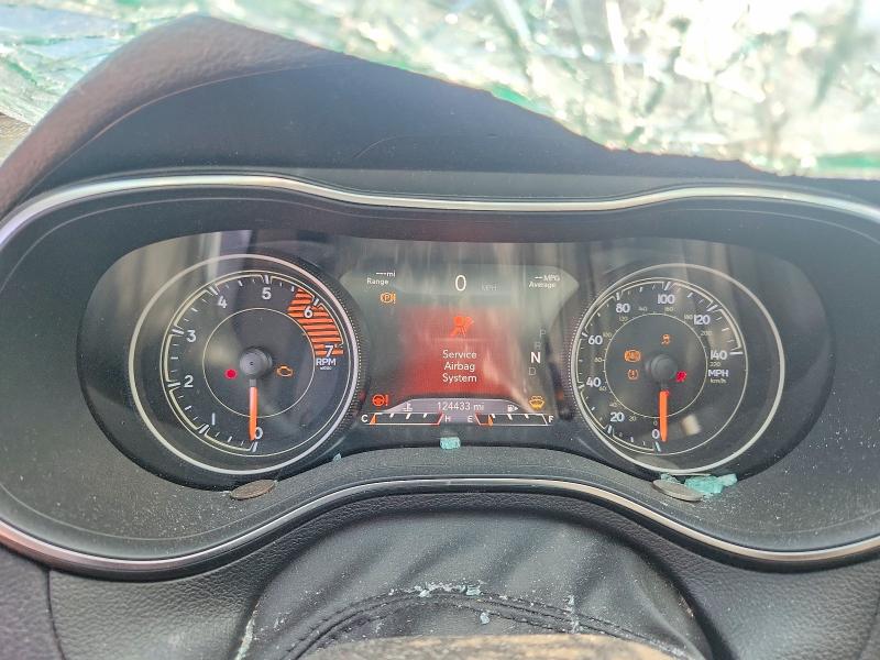 Photo 9 from auction – 2019 JEEP CHEROKEE with VIN 1C4PJLDN4KD333171