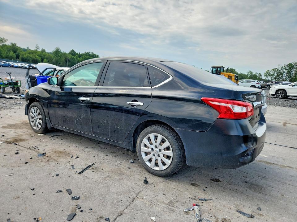 Photo 2 from auction – 2017 NISSAN SENTRA with VIN 3N1AB7AP8HY307715