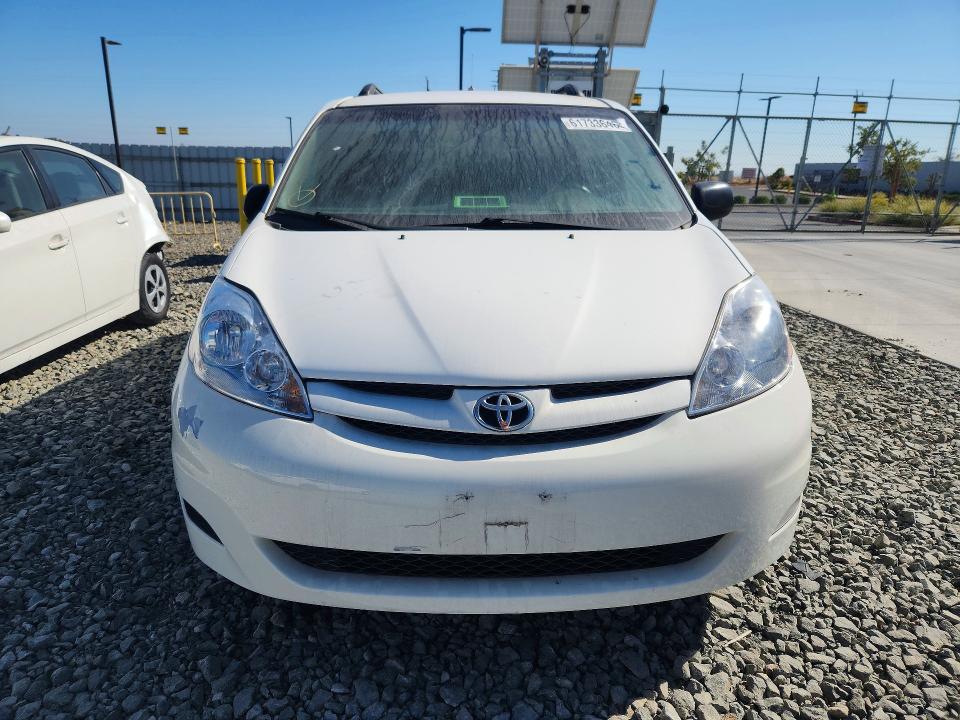 Photo 5 from auction – 2007 TOYOTA SIENNA with VIN 5TDZK23C67S033076