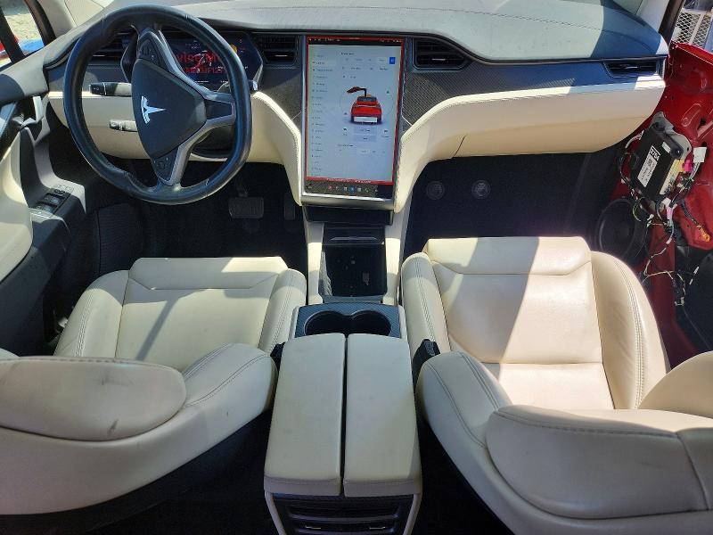 Photo 8 from auction – 2018 TESLA MODEL X with VIN 5YJXCAE26JF127182