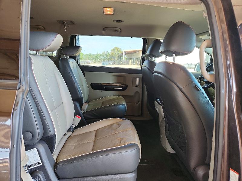 Photo 11 from auction – 2016 KIA SEDONA with VIN KNDMC5C12G6173178