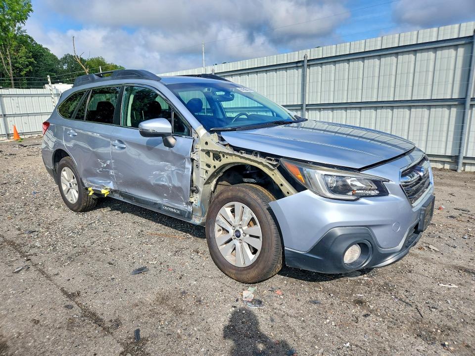 Фото 4 с аукциона – 2018 SUBARU OUTBACK с VIN 4S4BSAHC9J3393953