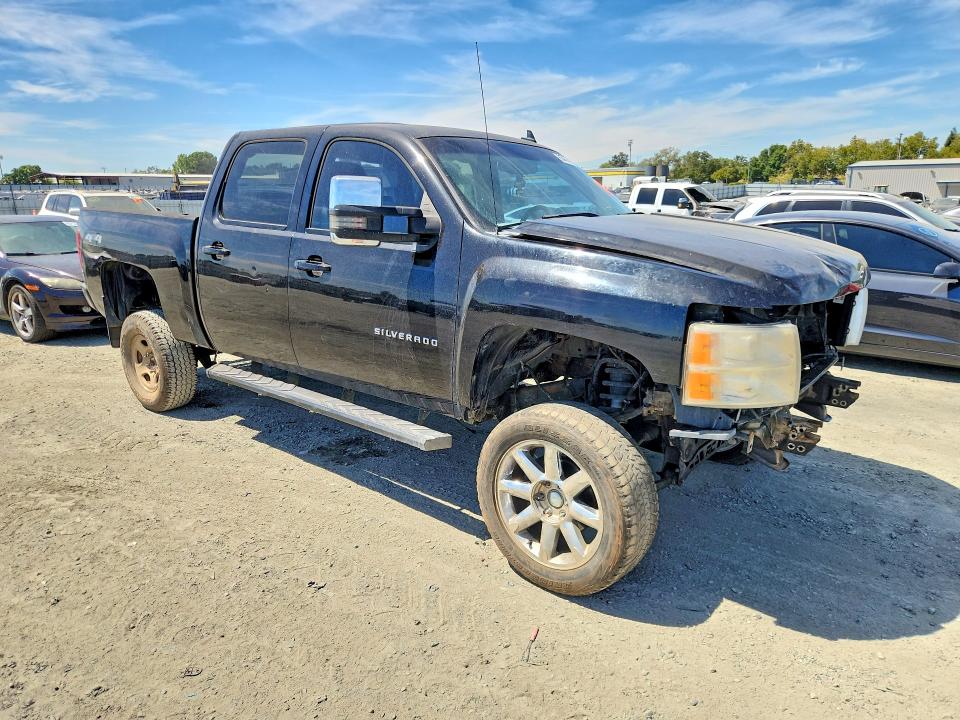 Photo 4 from auction – 2013 CHEVROLET SILVERADO with VIN 3GCUKTE24DG283429