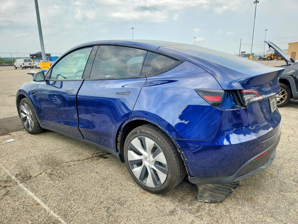 Photo 2 from auction – 2021 TESLA MODEL Y with VIN 5YJYGDEE6MF069258