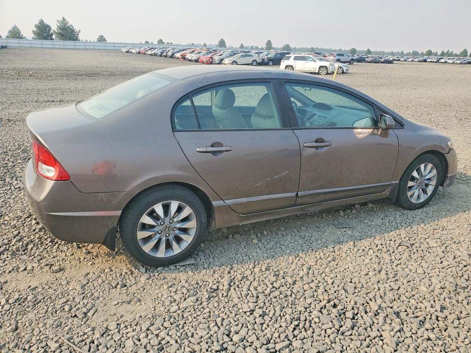 Photo 3 from auction – 2010 HONDA CIVIC with VIN 19XFA1F9XAE011745
