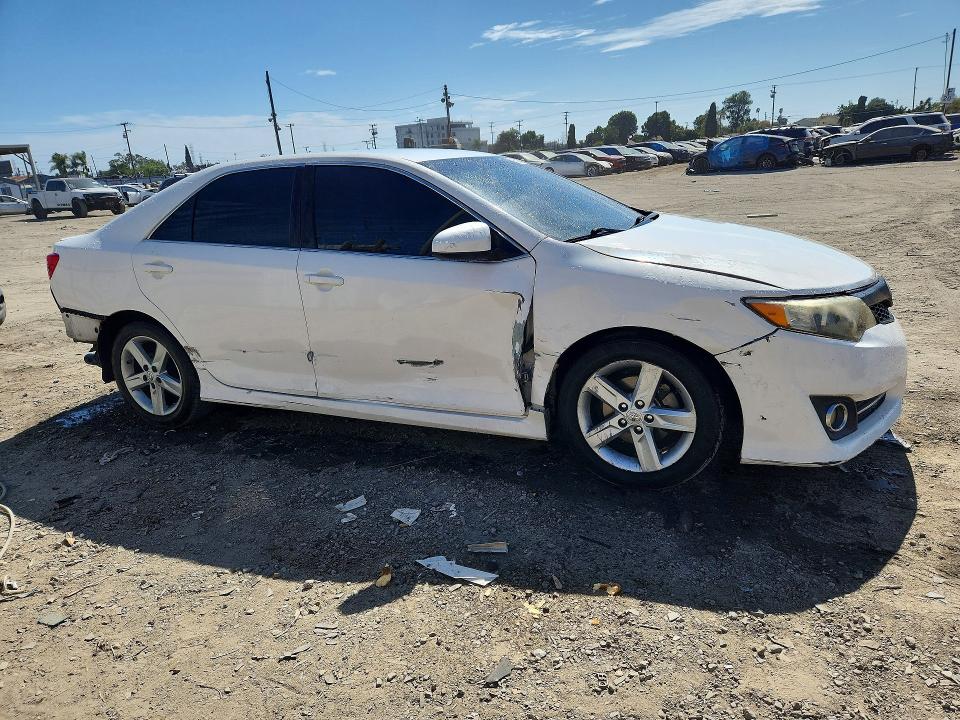 Photo 4 from auction – 2012 TOYOTA CAMRY with VIN 4T1BF1FK9CU594165