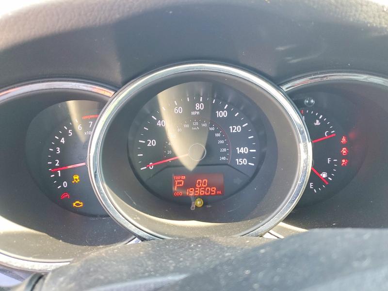 Photo 9 from auction – 2013 KIA SORENTO with VIN 5XYKT3A64DG389911