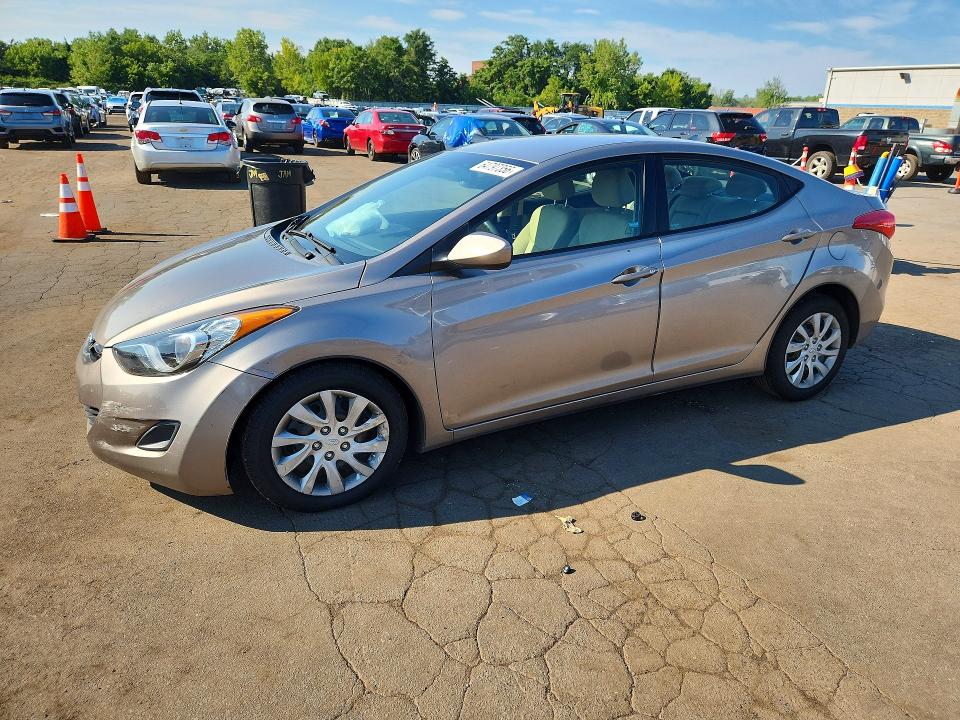 HYUNDAI ELANTRA 2011 with VIN 5NPDH4AE6BH019945 - Photo from auction