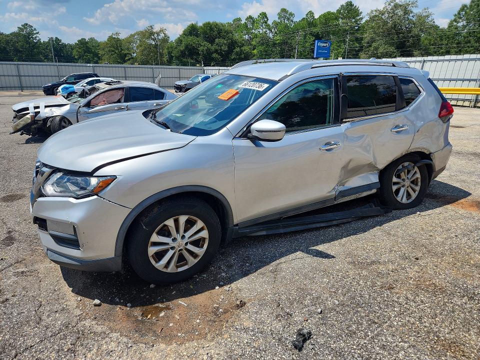 NISSAN ROGUE 2018 with VIN KNMAT2MT7JP590587 - Photo from auction