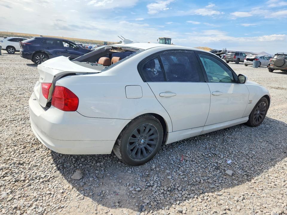 Photo 3 from auction – 2009 BMW 328 with VIN WBAPK53519A646410