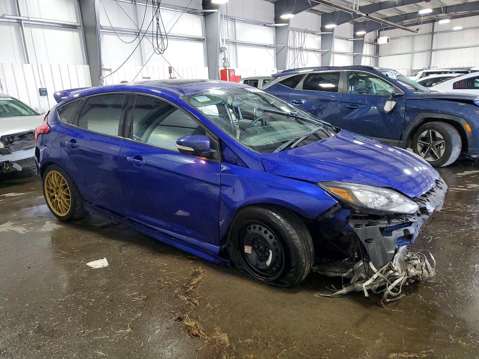 Photo 4 from auction – 2014 FORD FOCUS with VIN 1FADP3L92EL294070