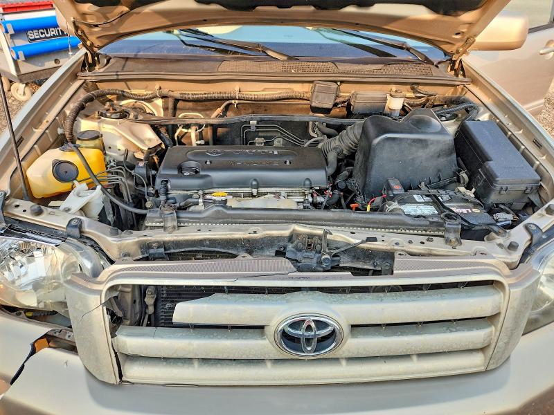 Photo 12 from auction – 2006 TOYOTA HIGHLANDER with VIN JTEDD21A160154049