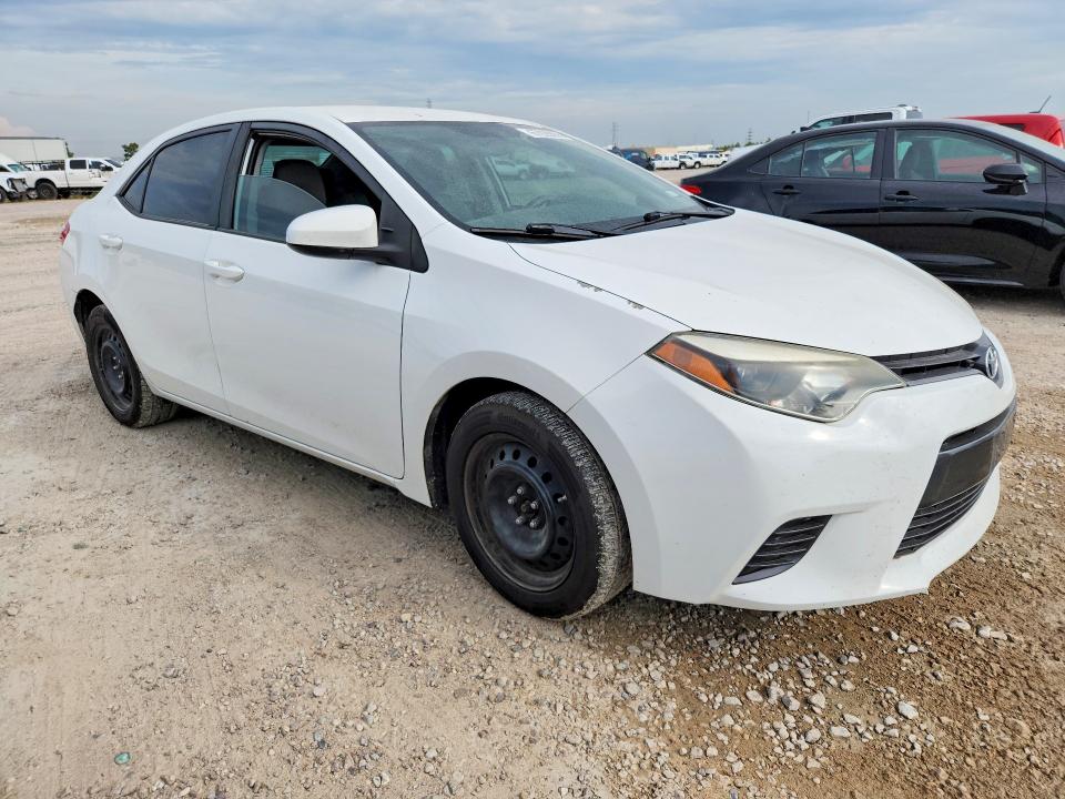 Photo 4 from auction – 2016 TOYOTA COROLLA with VIN 5YFBURHE0GP404207