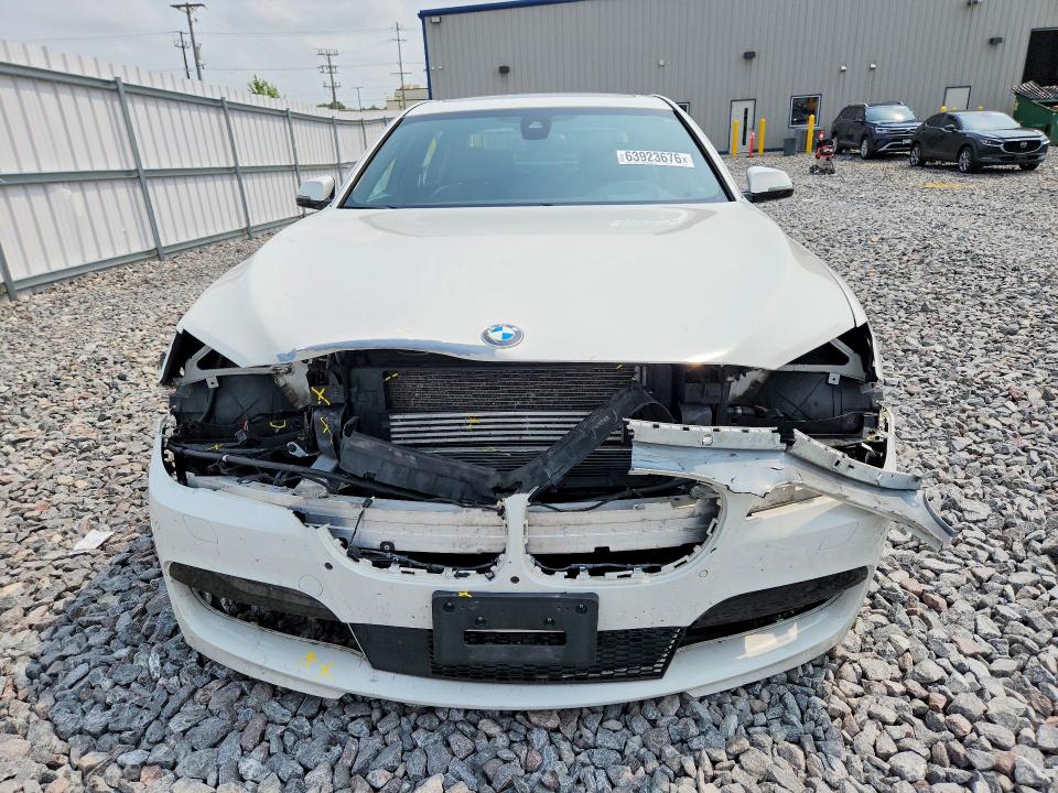 Photo 5 from auction – 2015 BMW 750 with VIN WBAYF8C5XFD655160