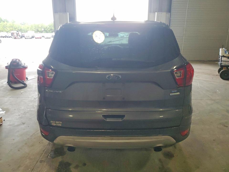Photo 6 from auction – 2019 FORD ESCAPE with VIN 1FMCU0GD4KUB19882