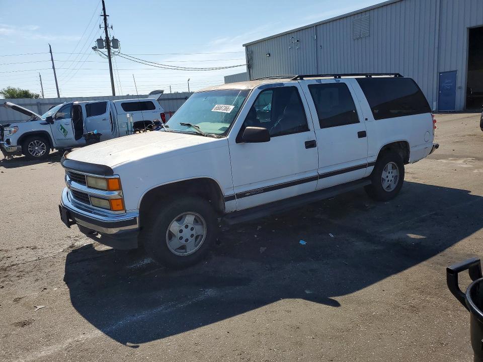 Photo 1 from auction – 1995 CHEVROLET SUBURBAN with VIN 1GNFK16K9SJ437048