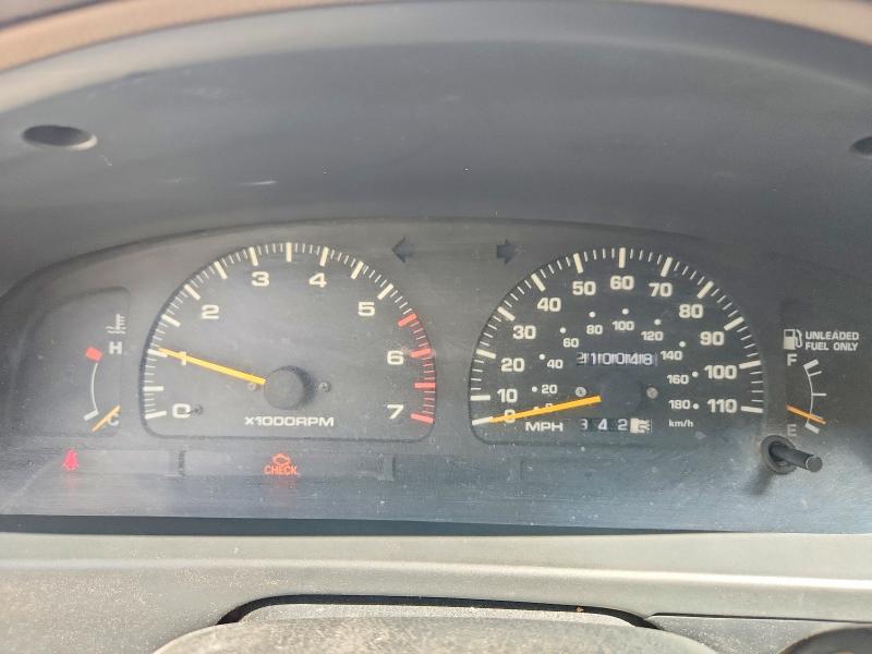 Photo 9 from auction – 1996 TOYOTA 4RUNNER with VIN JT3GN86R3T0009904