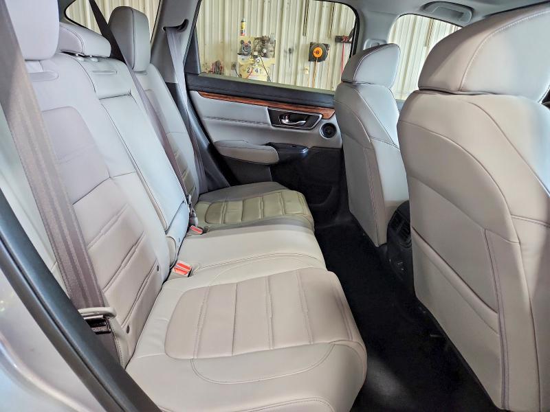 Photo 10 from auction – 2018 HONDA CR-V with VIN 7FARW2H86JE067544