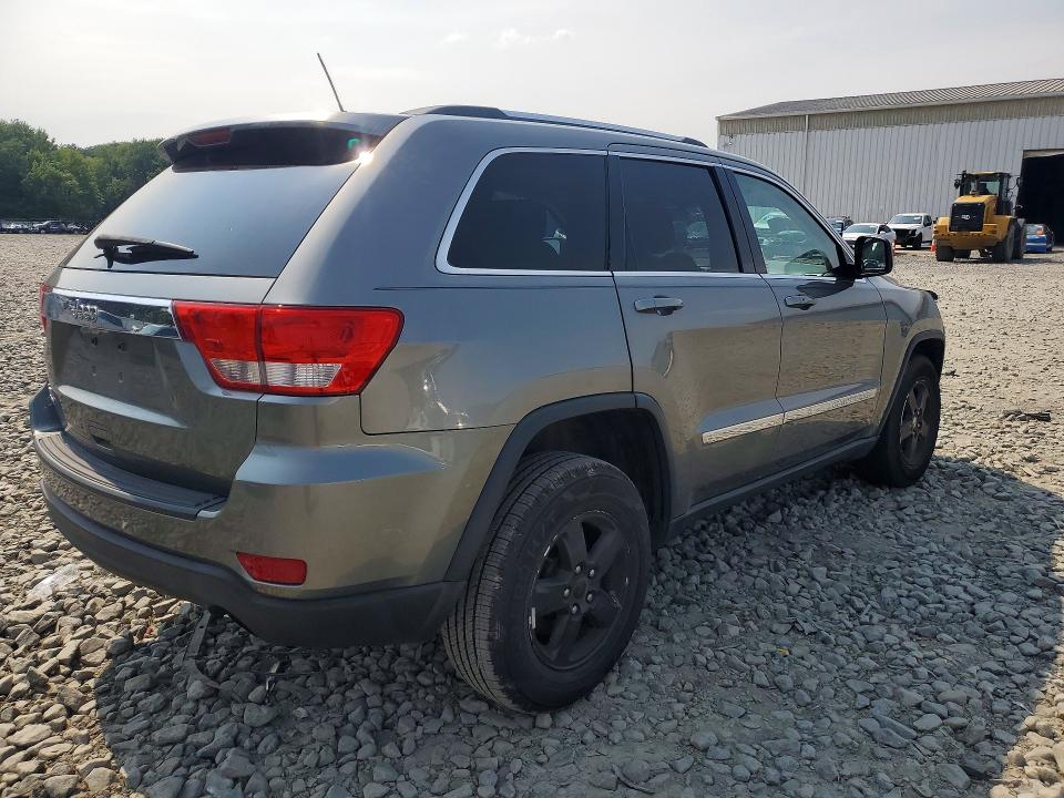 Photo 3 from auction – 2012 JEEP GRAND CHEROKEE with VIN 1C4RJFAG2CC292255