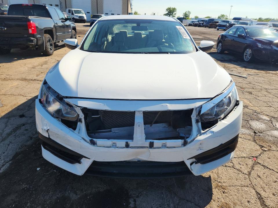 Photo 5 from auction – 2017 HONDA CIVIC with VIN 19XFC2F52HE067783