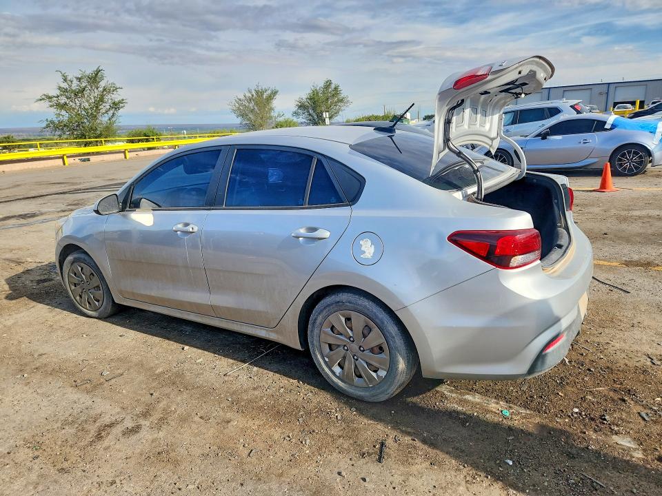 Photo 2 from auction – 2019 KIA RIO with VIN 3KPA24ABXKE211836