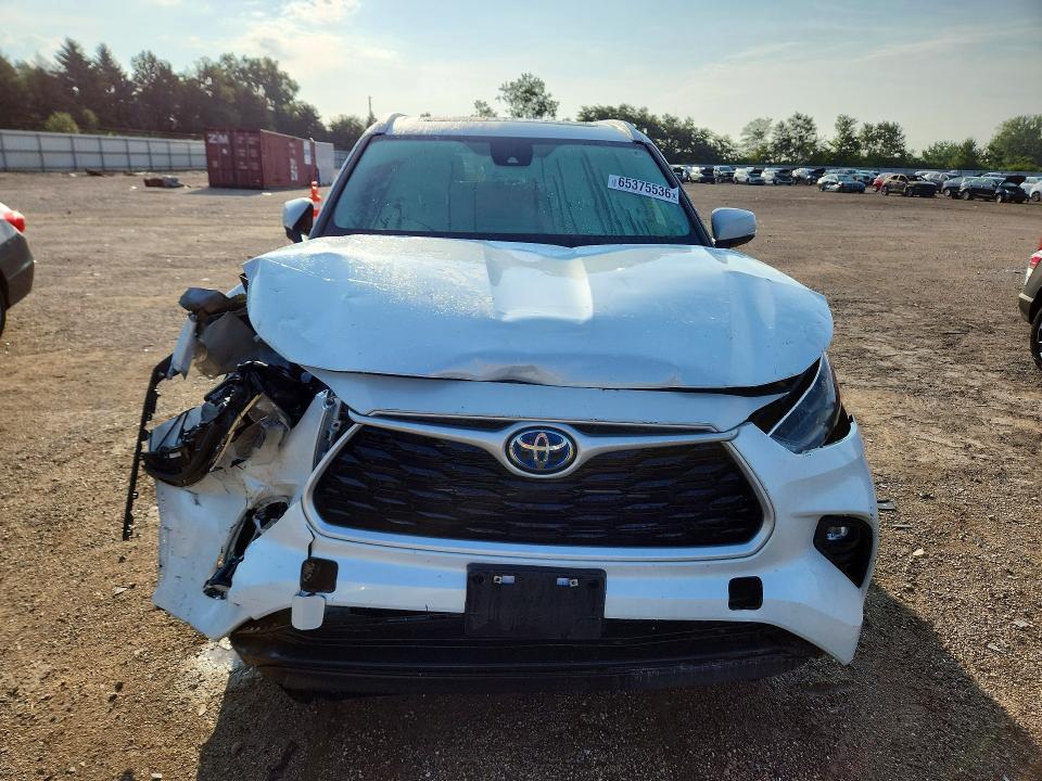 Photo 5 from auction – 2023 TOYOTA HIGHLANDER HYBRID with VIN 5TDKBRCH6PS120112