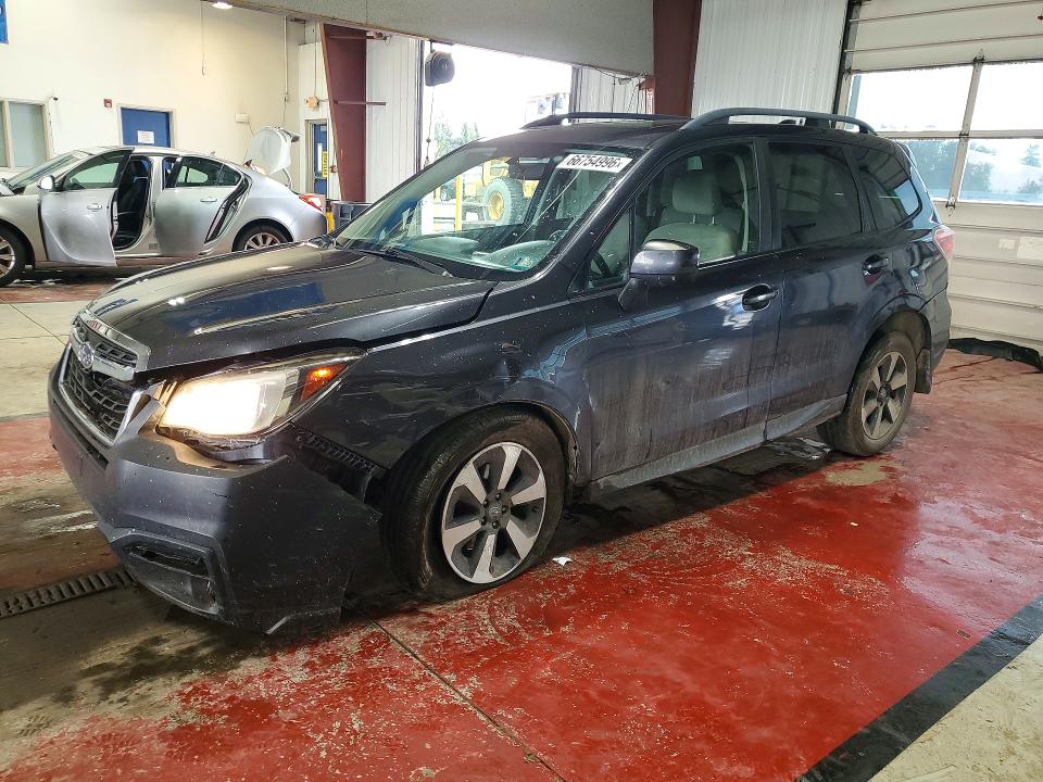 SUBARU FORESTER 2017 with VIN JF2SJAEC2HH453081 - Photo from auction